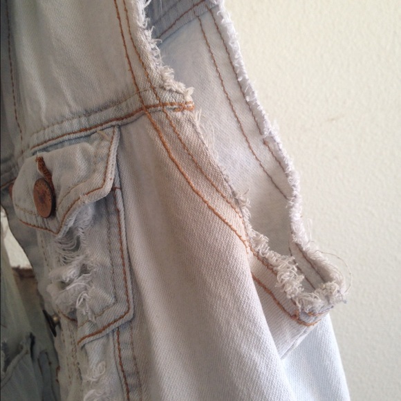 SOLD - Picture 4 of 4