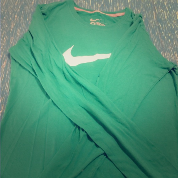 Longsleeve Nike T-Shirt