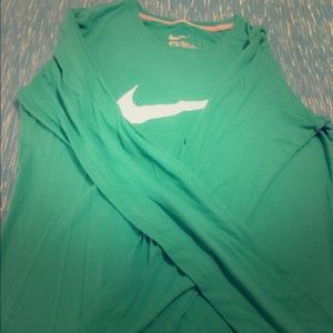 Longsleeve Nike T-Shirt