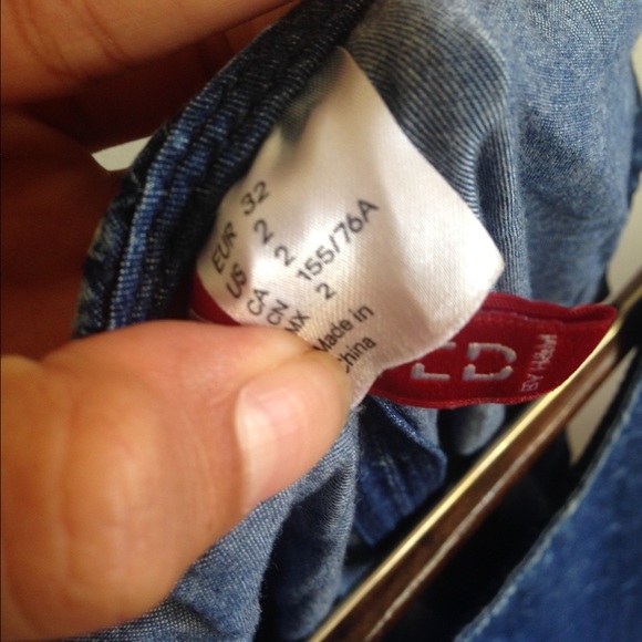 Sold - Picture 3 of 4