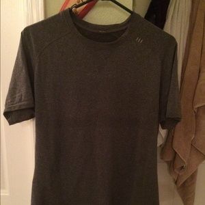 Lulu lemon athletic shirt