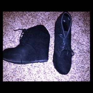 Black wedge ankle boots