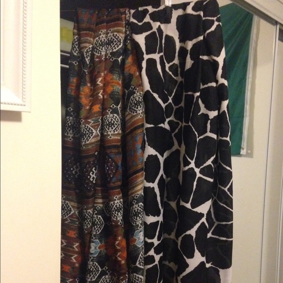2 scarves