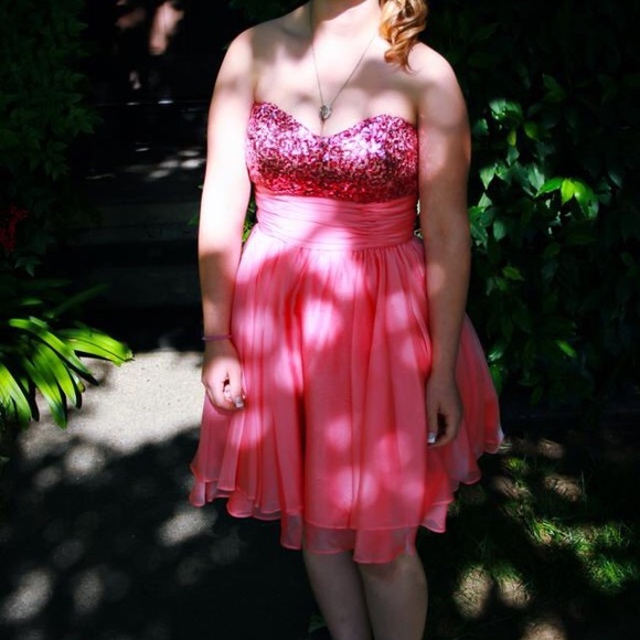 Strapless pink prom dress