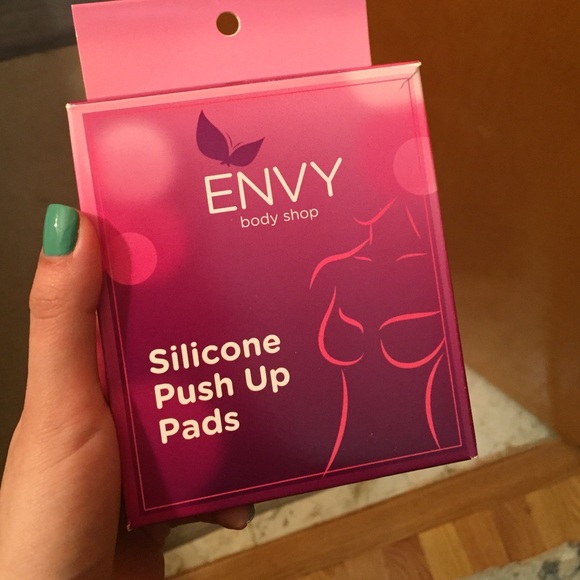 Accessories - Silicone Wedge Waterproof Push-Up Bra Pad