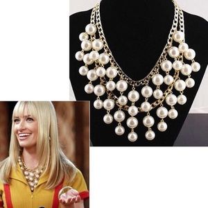 👒 Pearl Statement Necklace 👒