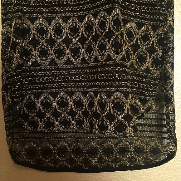 Black metallic gold pattern embellish tunic tank - Picture 4 of 4