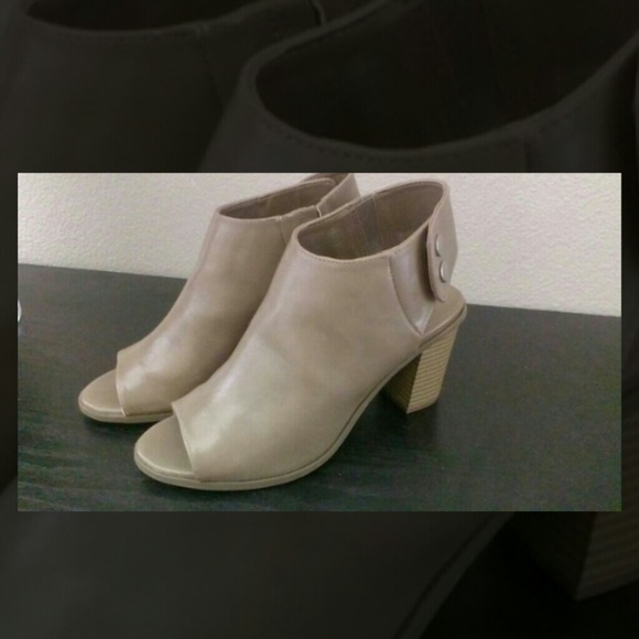 Steve Madden Booties