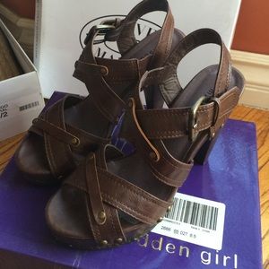 Steve Madden brown wooden heel sandals