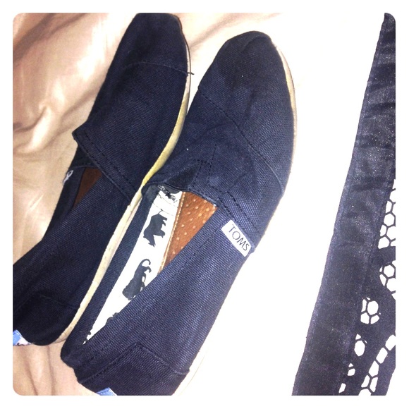 Black toms 👞👞