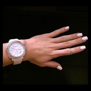 Michael Kors white watch 🕙💙✨