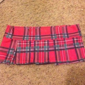 Schoolgirl extra mini skirt