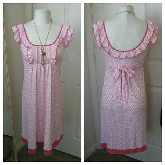 Old Navy Ruffle Sleeve Dress