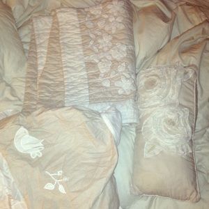 Pottery barn kids "Sadie" crib/ toddler bed set