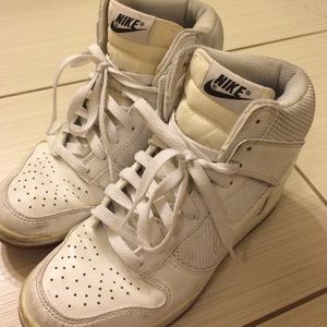Nike Sky High Mesh&Leather Platform Sneakers