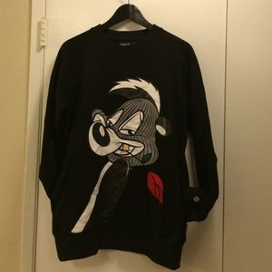 DNINE Reserve Sweater With pockets nwot