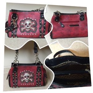 ❄️Merry Christmas Sale❄️Red leather skull purse😈