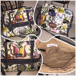 🎀Dash away sale 🎀Sakroots cross body Bag🎀