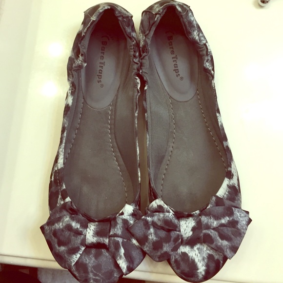 Darling Bare Trap Flats