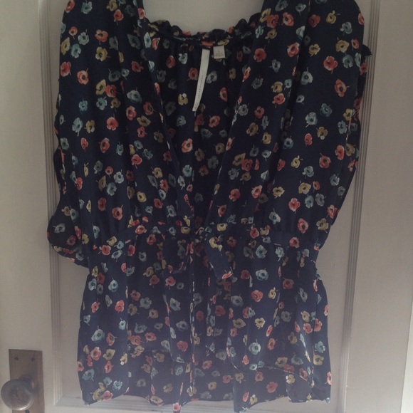 Lauren Conrad navy floral spring shrug,