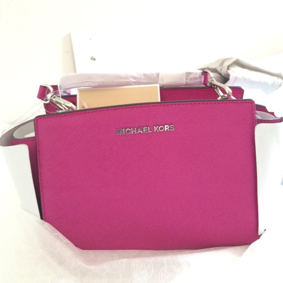 Michael kors medium messenger bag never worn! - Picture 3 of 4