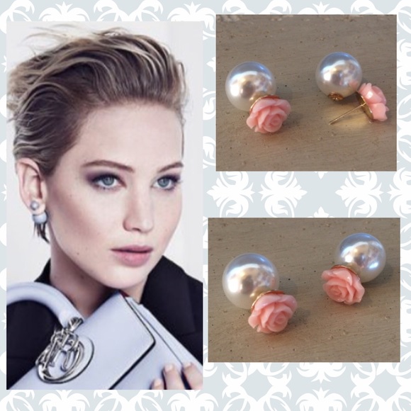 ***Double Sided Pearl Pink Flower Earrings***