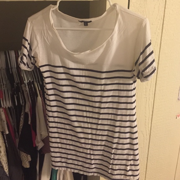 GAP white & navy striped tee