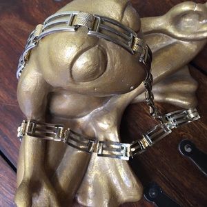 Silver/golden color rectangular shape link belt