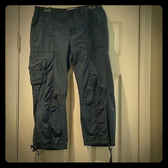 Gap capris