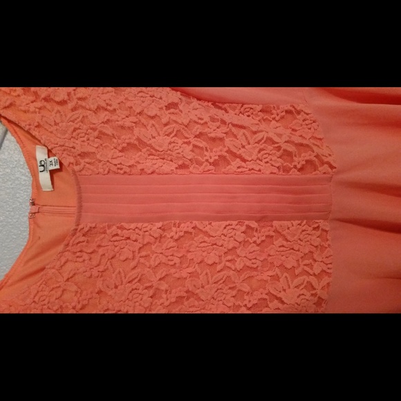 Precious Girly Peach Lace Dress Plus Size - Picture 2 of 2