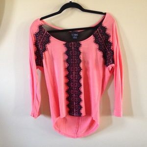 Pink hi-low top w/ great detail