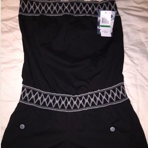 Cute romper/shorts with tags