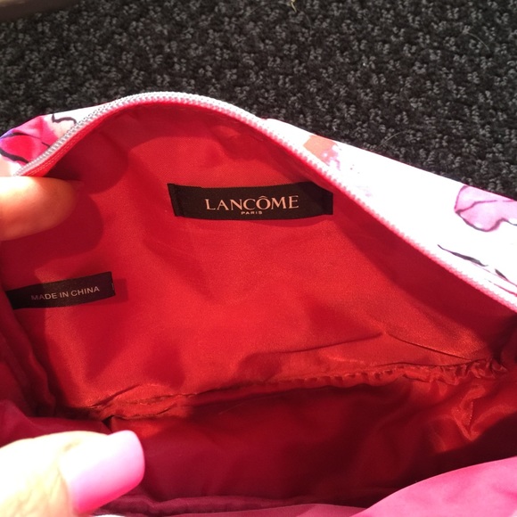 Lancome Lips Small Train Cosmetic Case - Picture 2 of 4