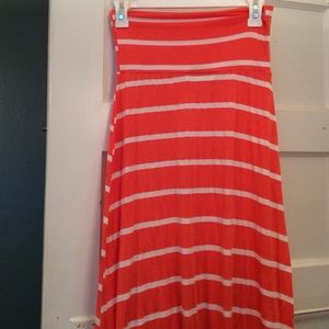 Maxi skirt