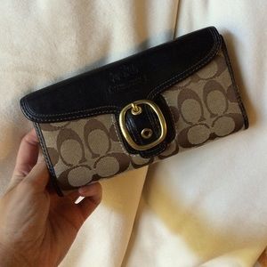 Coach wallet