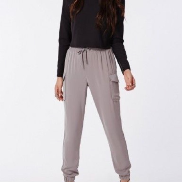 Silky Cargo Joggers NWOT