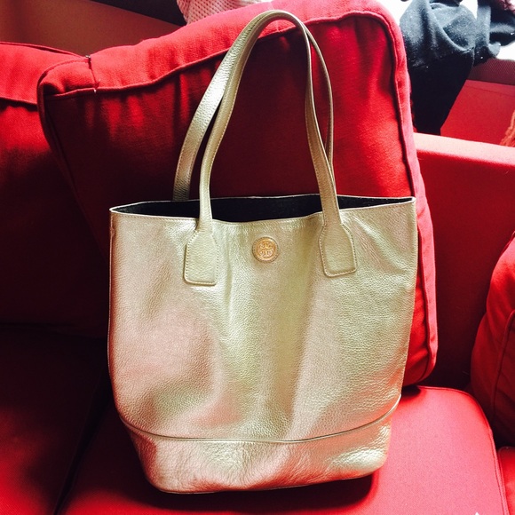 Tory Burch Handbags - Tory Burch Michelle Tote