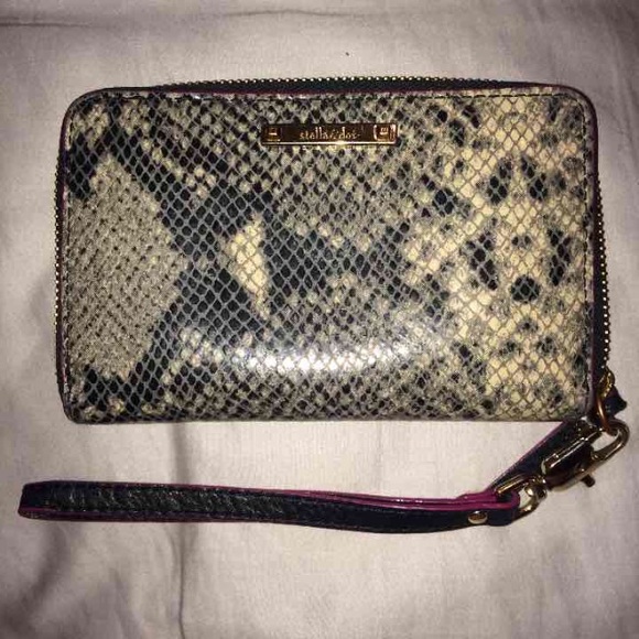 Stella and Dot wristlet