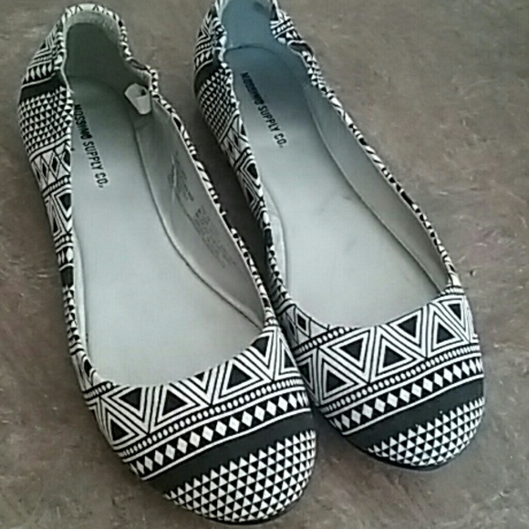 Tribal flats