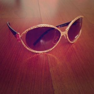 Crystal sunglasses