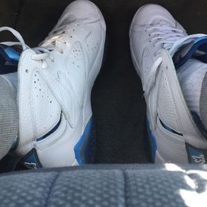 Jordan 7's Legend Blues