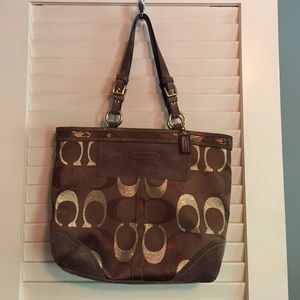 Authentic coach purse