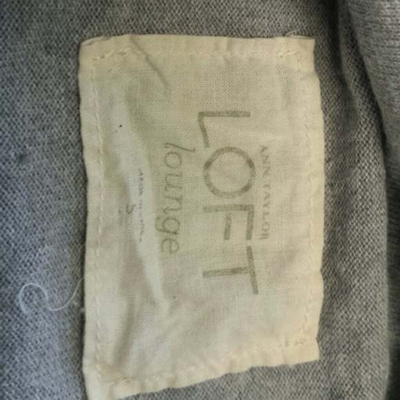 Sweater - Picture 3 of 4