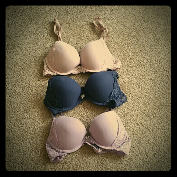 Set of 3 VS memory foam pushup angels bras!