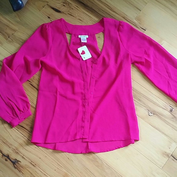 Fushia dizzylissy top