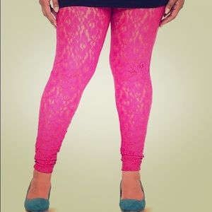 Torrid Lace leggings size 3