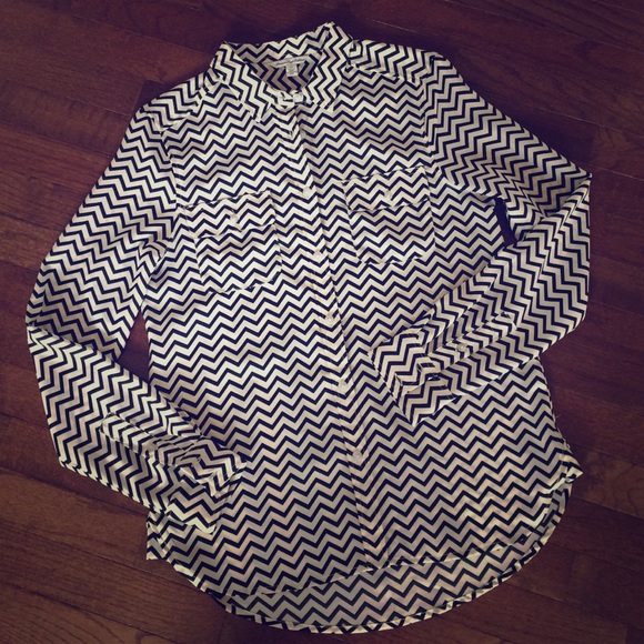 American Eagle Chevron Shirt