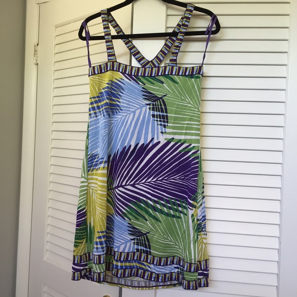 Palm Print BCBG Shift Dress - Picture 3 of 4