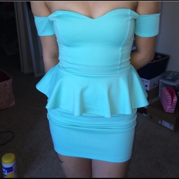 Nasty Gal Elle Peplum dress
