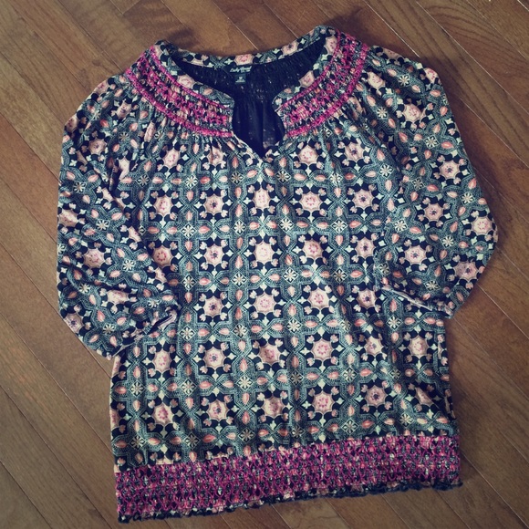 Lucky Brand medallion print top